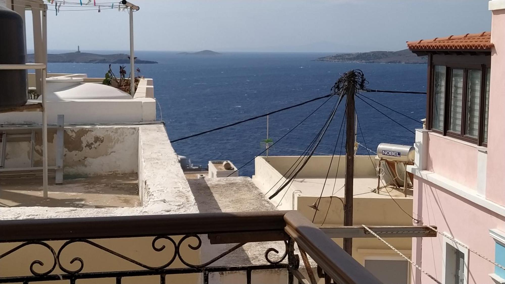Vaporia Appartement Ermoupoli Buitenkant foto