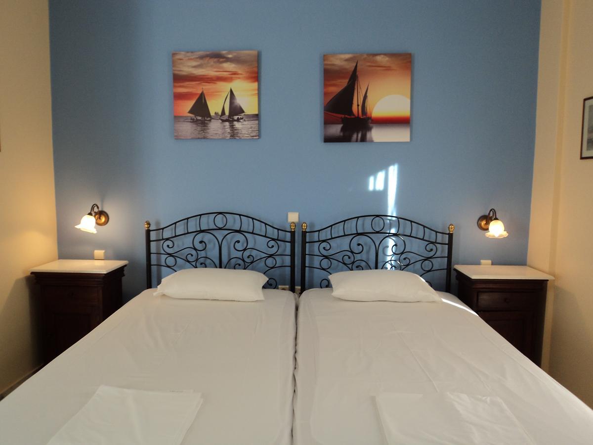 Vaporia Appartement Ermoupoli Buitenkant foto