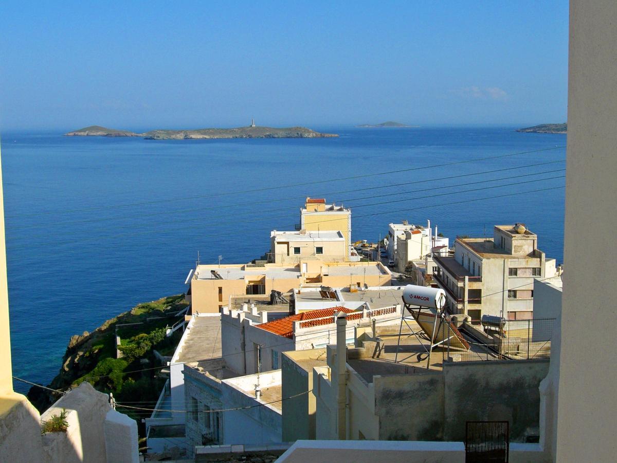 Vaporia Appartement Ermoupoli Buitenkant foto